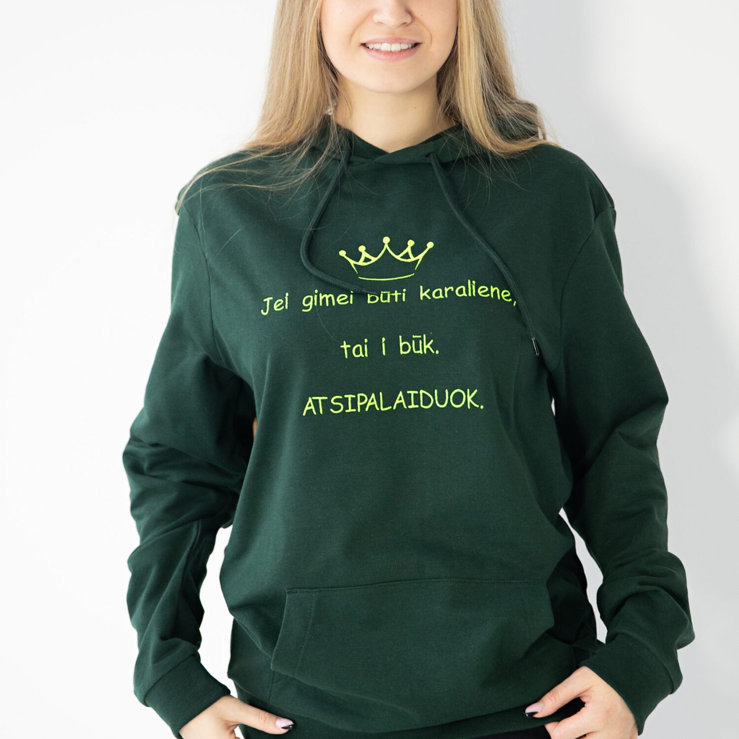 Džemperis "Karalienė"