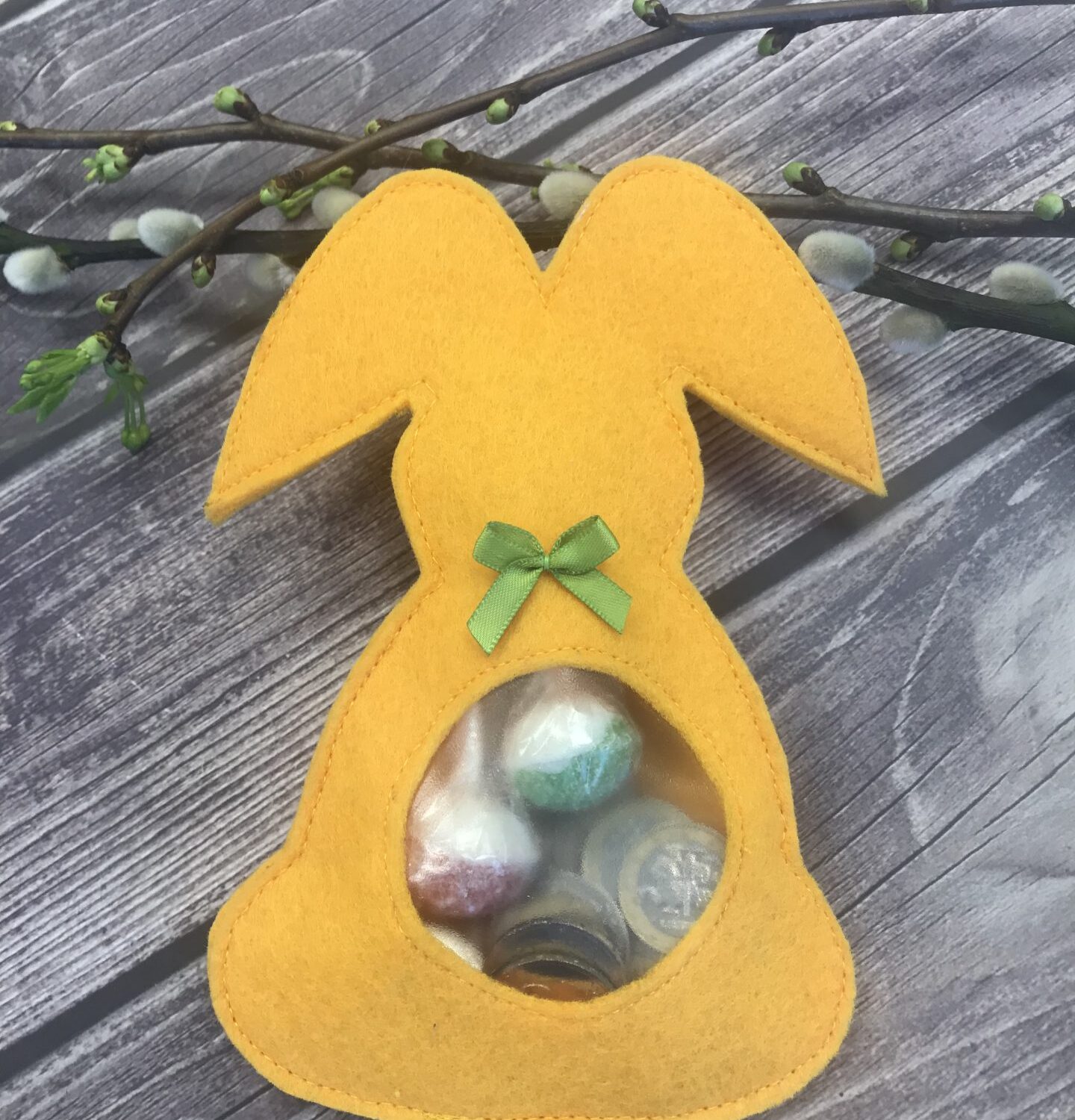 Velykų zuikis su užtrauktuku