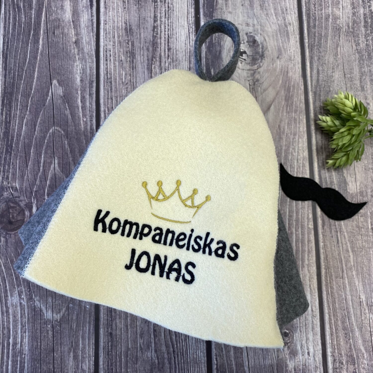 Pirties kepurė Jonams