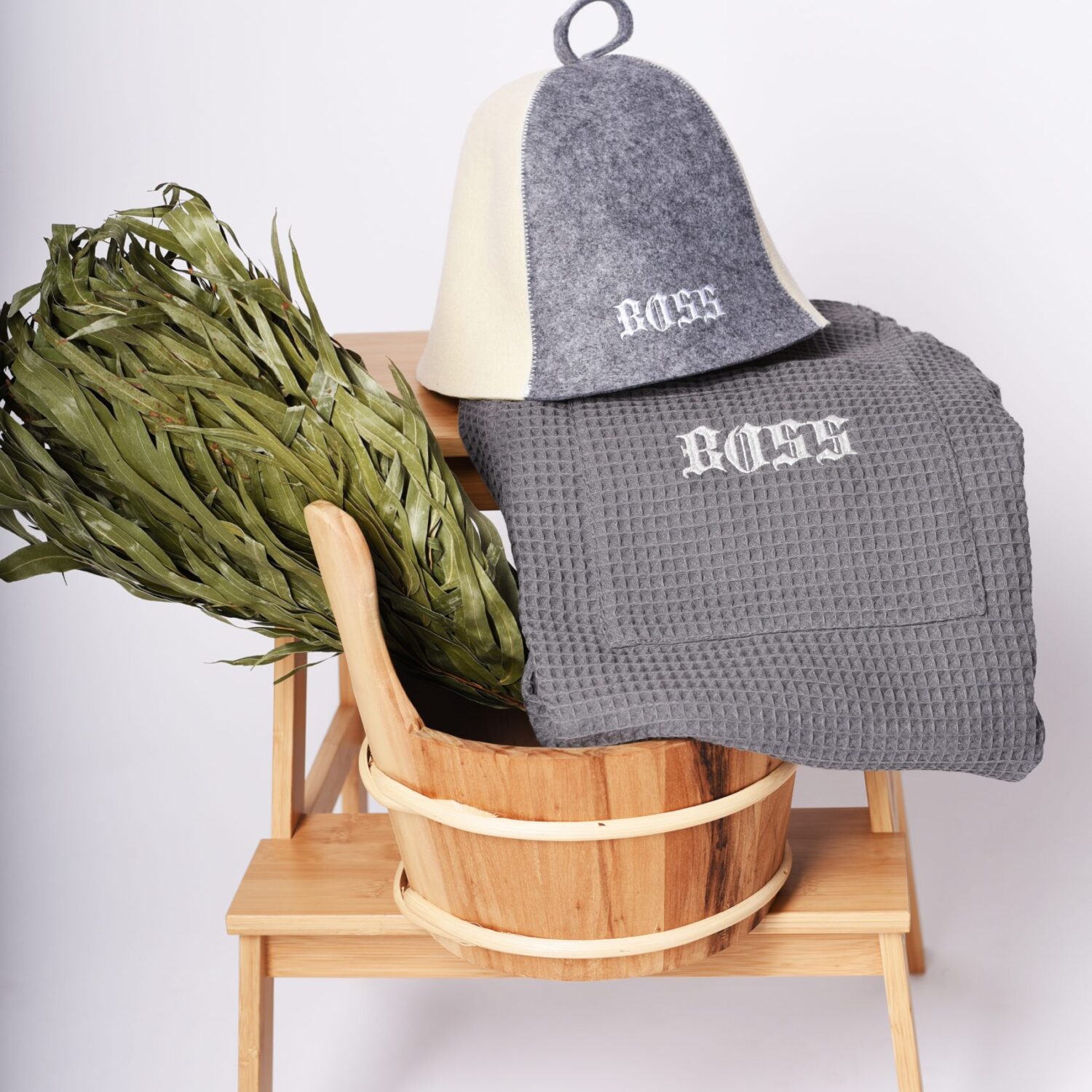 Pirties prijuostės ir kepurės rinkinys Boso dienos proga