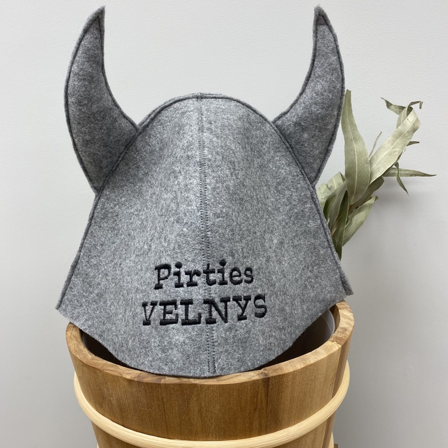 Pirties kepurė su ragais "Pirties velnys"