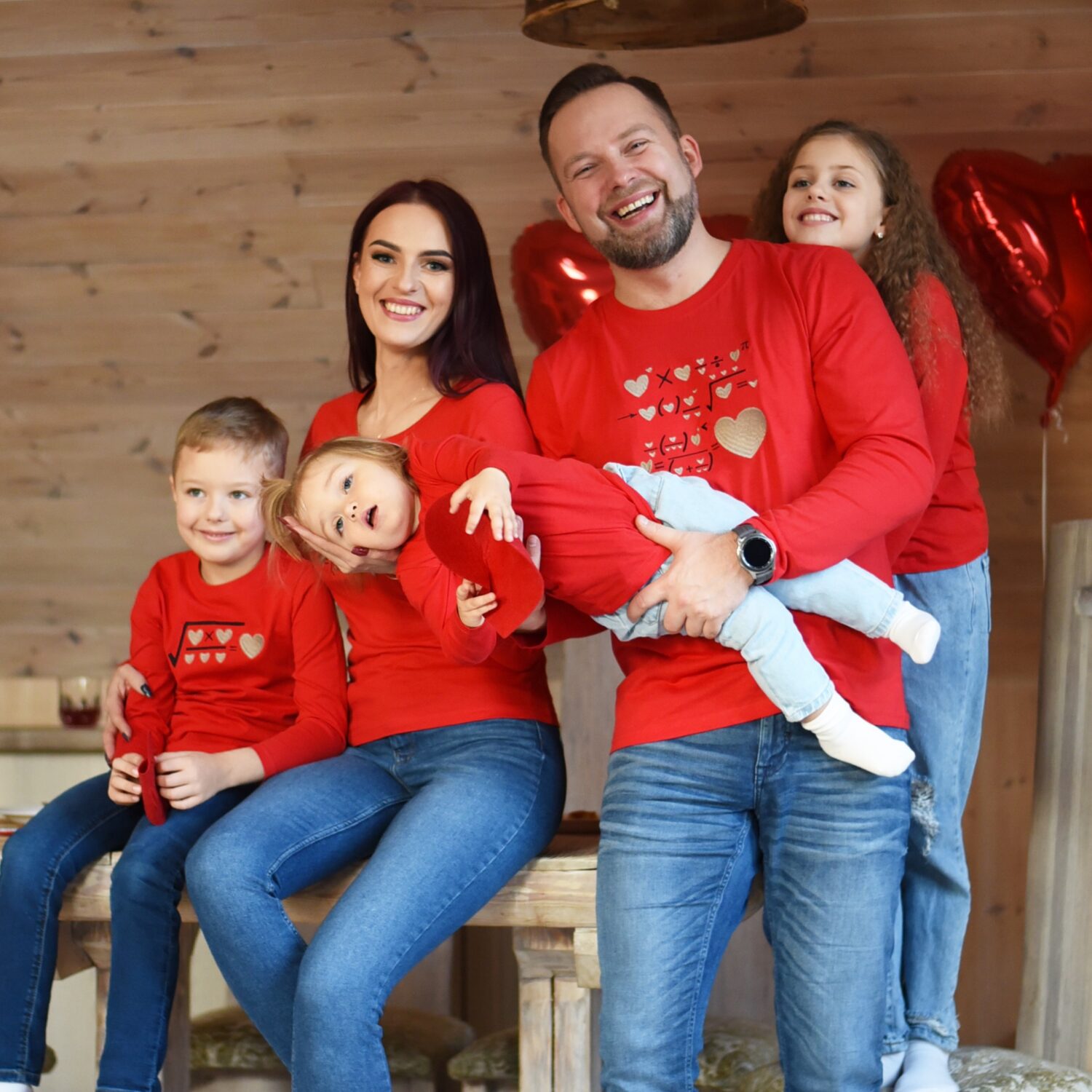 Marškinėliai ilgomis rankovėmis "Meilė"