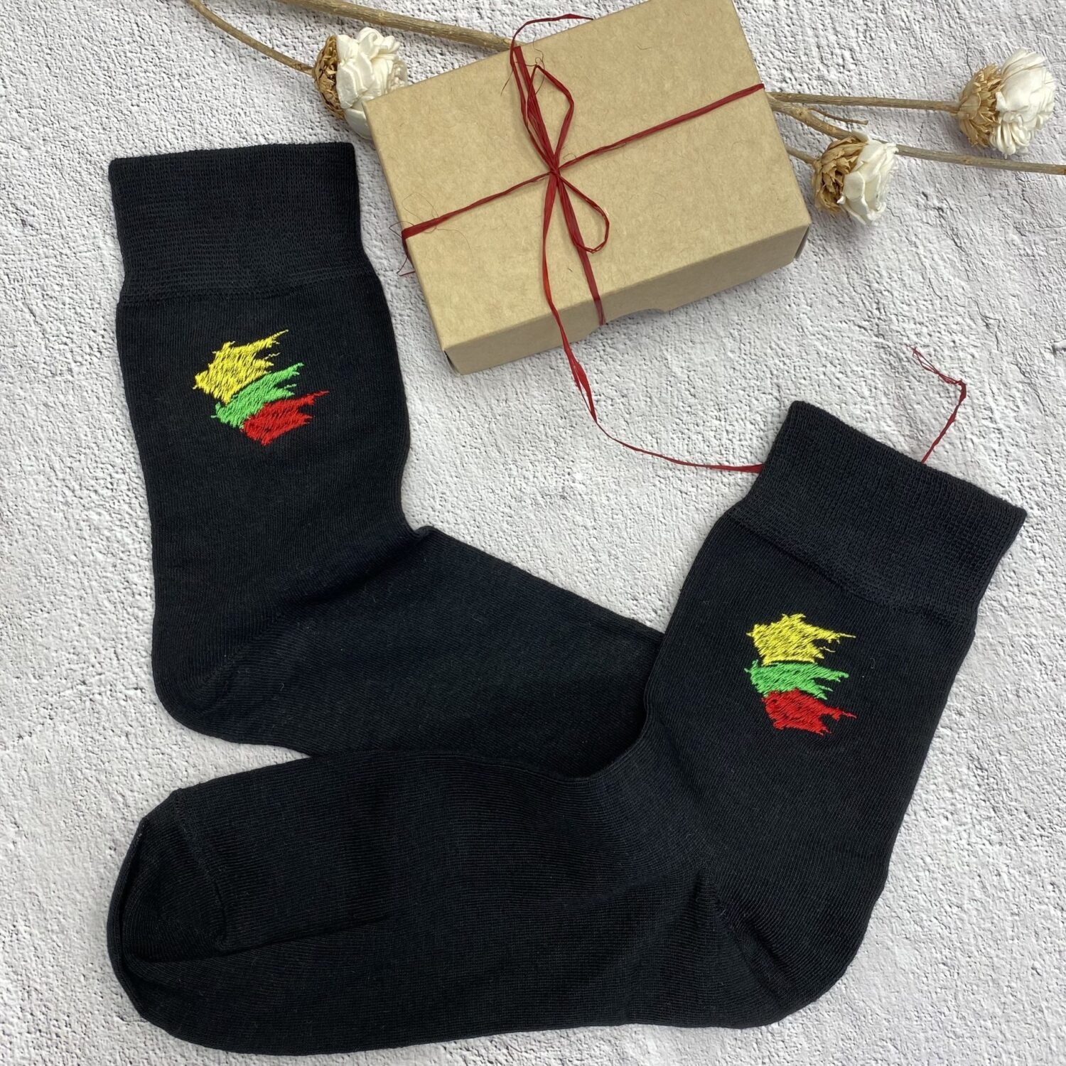 Išsiuvinėtos kojinės "Lietuva"