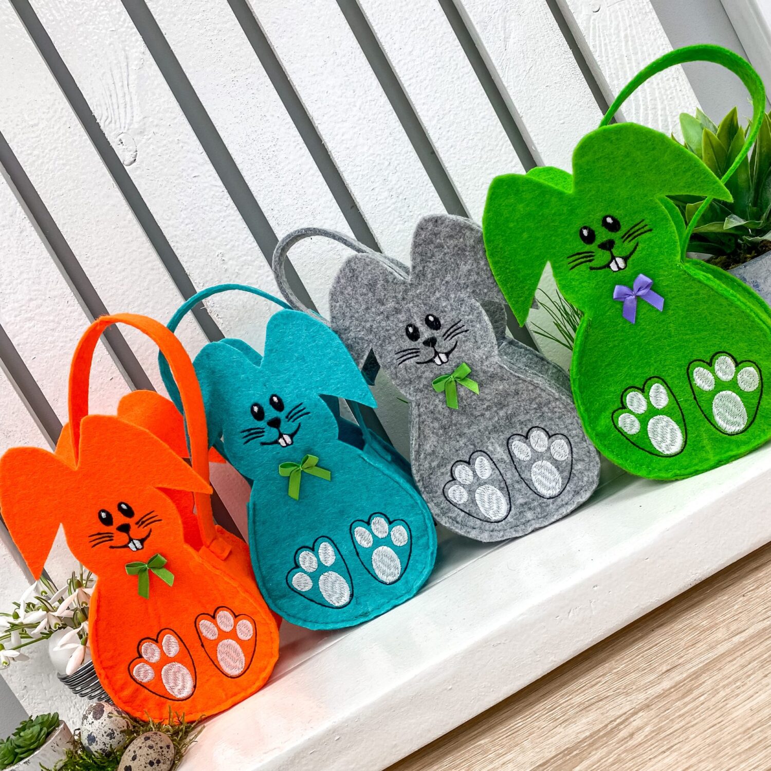 Zuikis-dovanų krepšelis