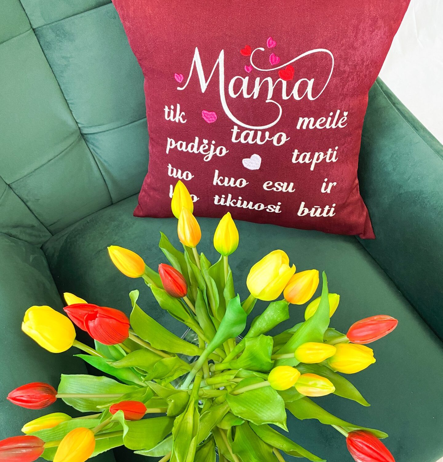 Dekoratyvinė pagalvėlė "Mamai"