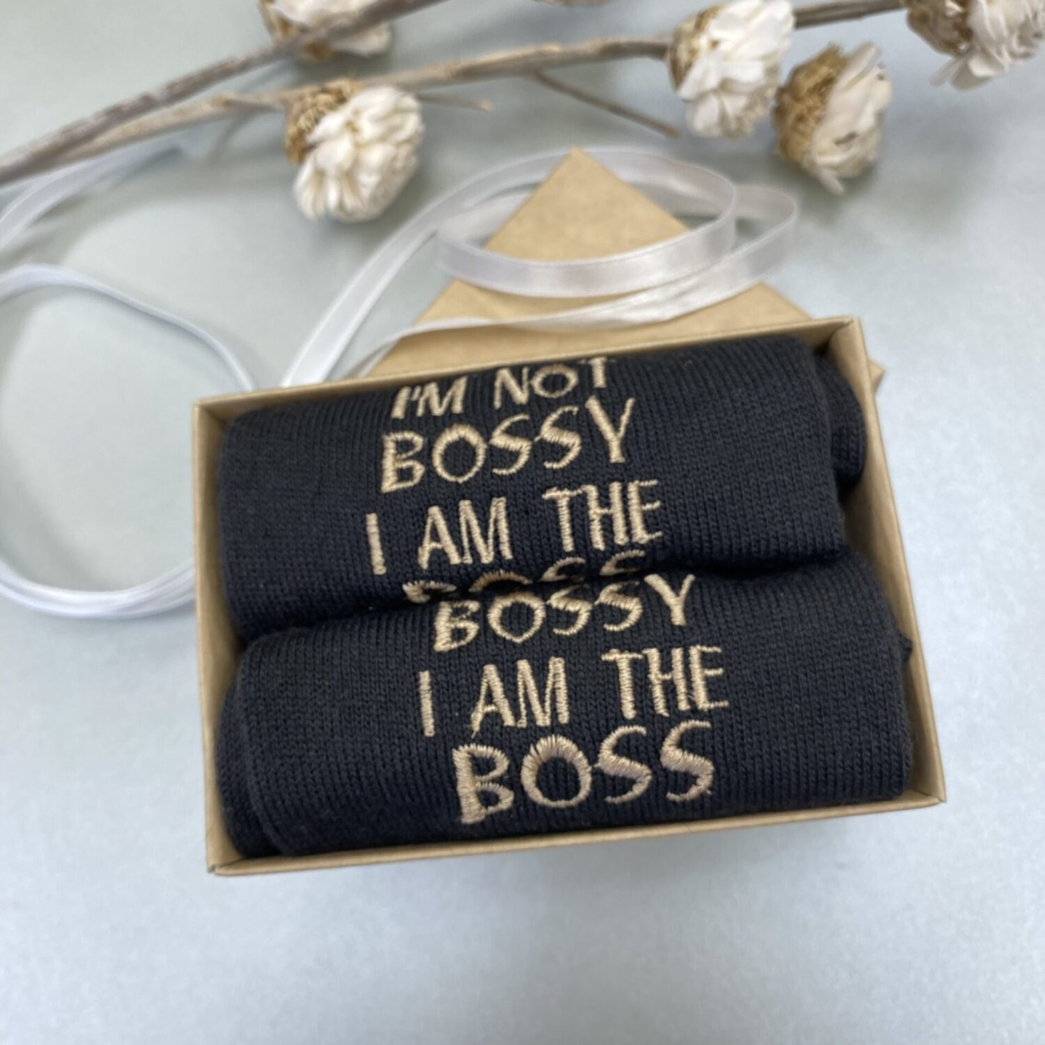 Išsiuvinėtos kojinės "BOSS"