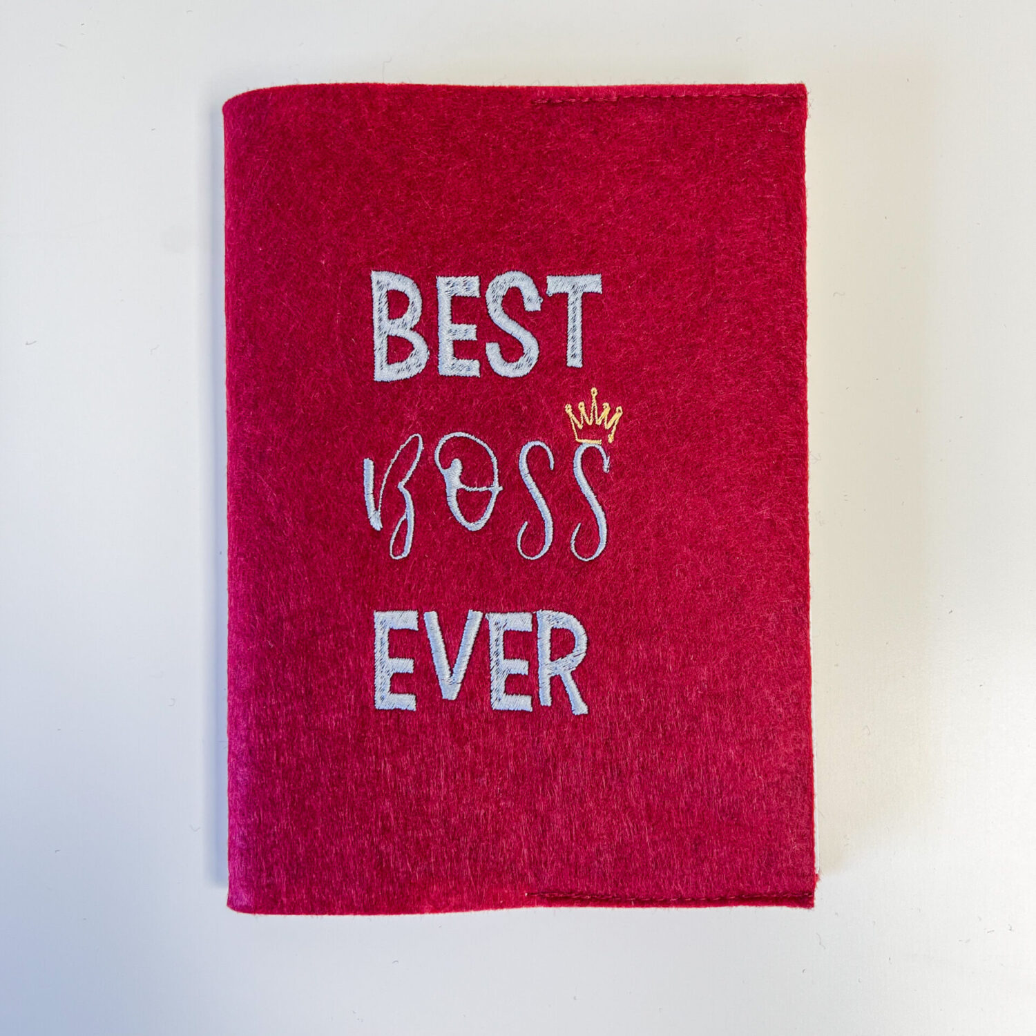 Išsiuvinėtas veltinio aplankalas su užrašų knygute viduje "BOSEI"