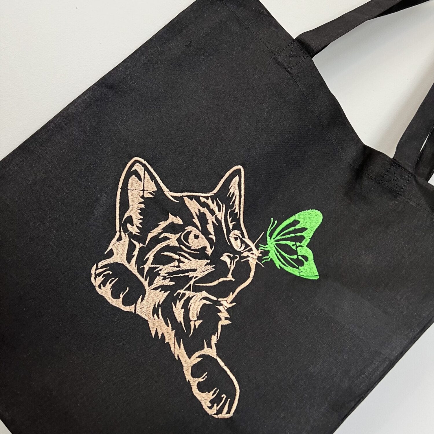 Medvilninis pirkinių maišelis "Katinėlis ir drugelis"