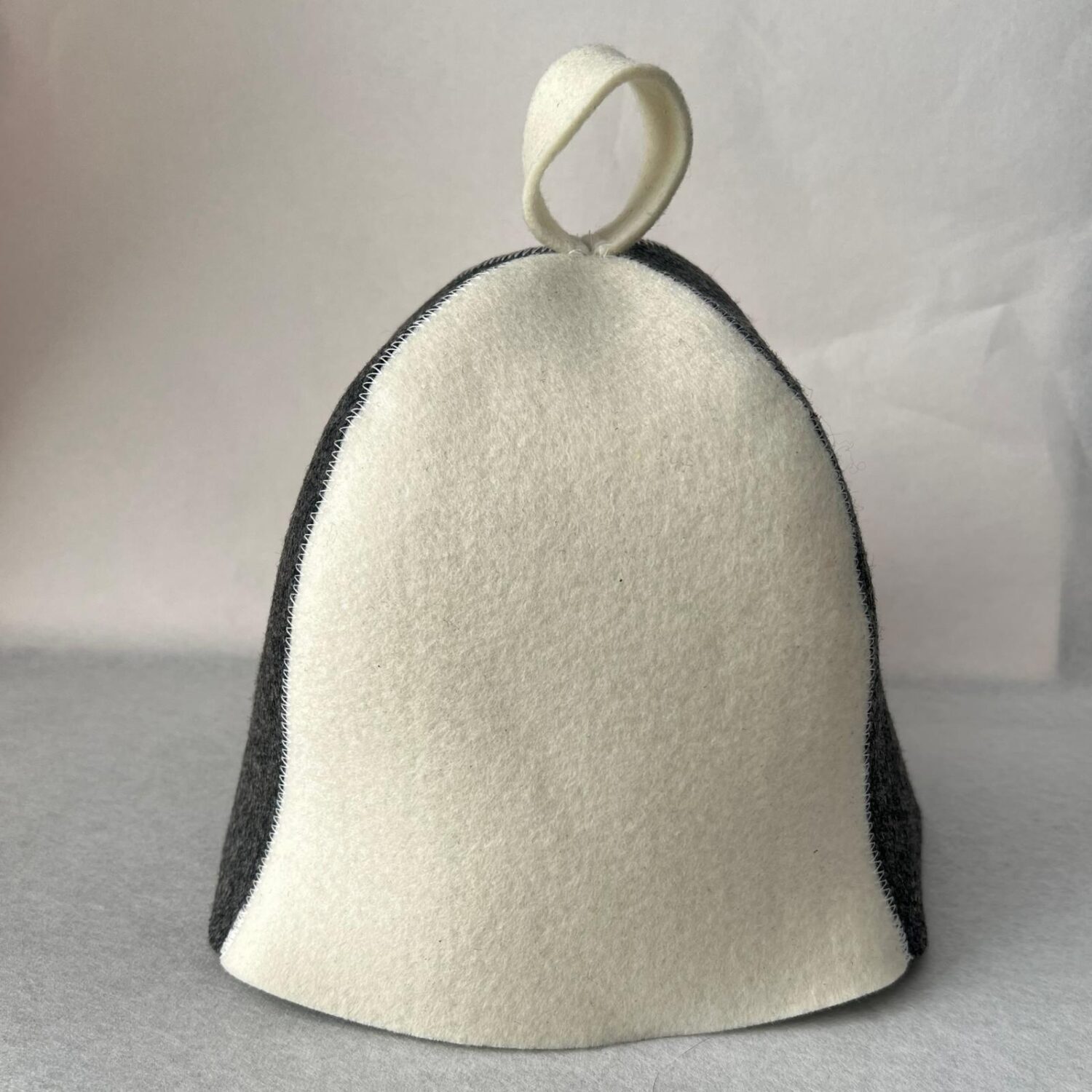 Pirties kepurė (Balta pusė) - Susikurk pats!