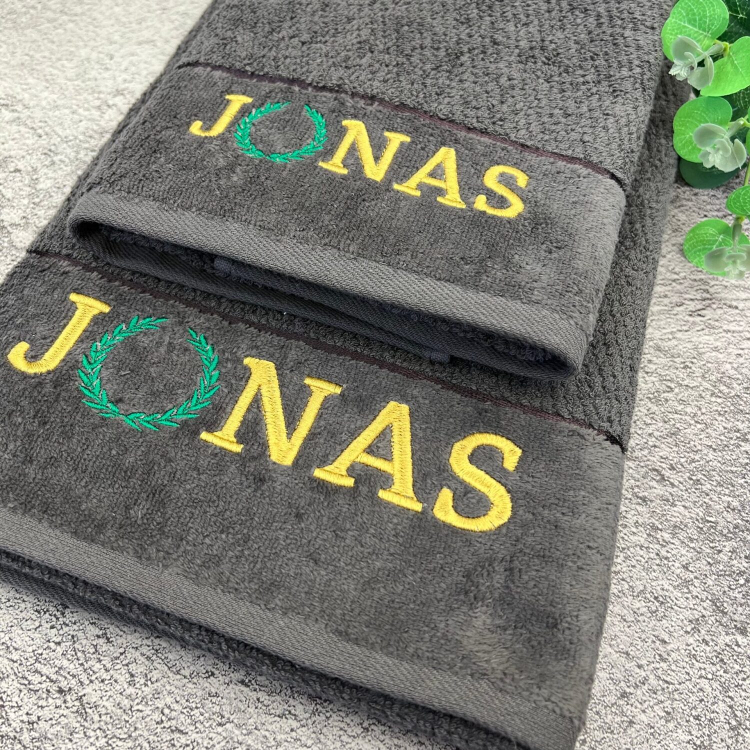 Išsiuvinėtas rankšluostis "Jonui"