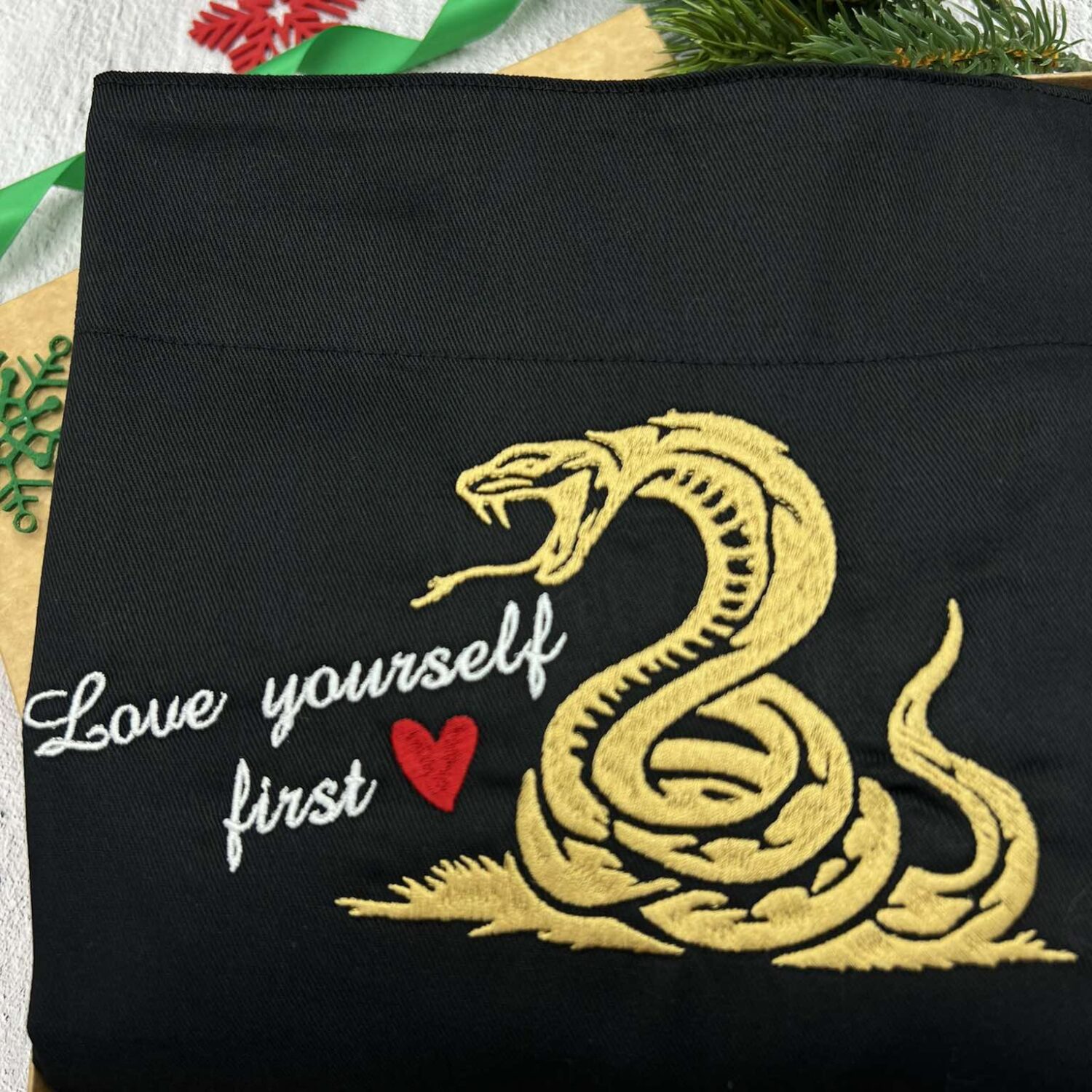 Prijuostė "Gyvatei"